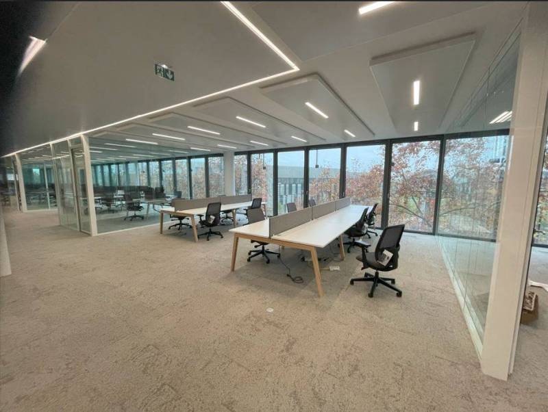 Vue d'ensemble de l'Open Space aménagé à Lyon.